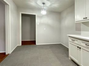 5905 Darnell Street, Houston TX 77074