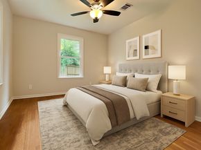 5905 Darnell Street, Houston TX 77074