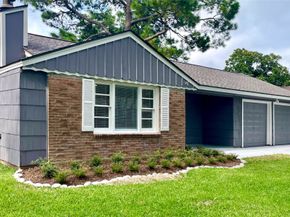 5905 Darnell Street, Houston TX 77074