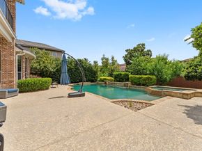 71 S Fair Manor Circle, The Woodlands TX 77382
