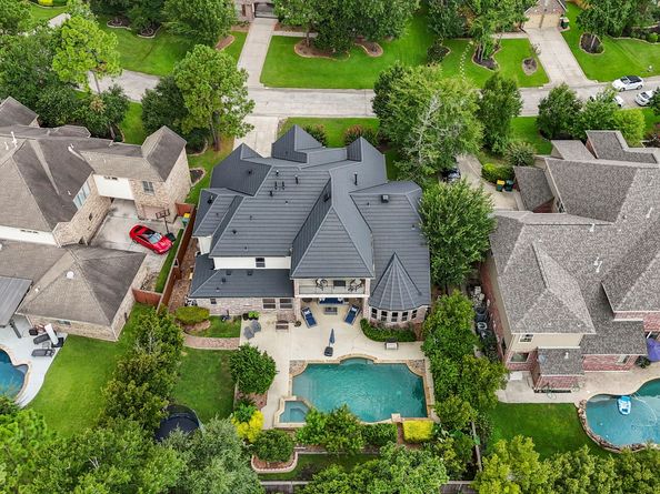 71 S Fair Manor Circle, The Woodlands TX 77382