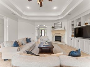 71 S Fair Manor Circle, The Woodlands TX 77382