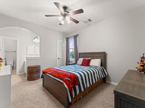 71 S Fair Manor Circle, The Woodlands TX 77382
