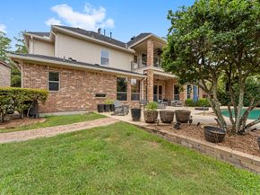 71 S Fair Manor Circle, The Woodlands TX 77382