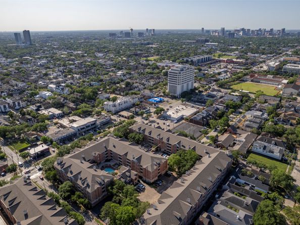 2111 Welch Street A107, Houston TX 77019