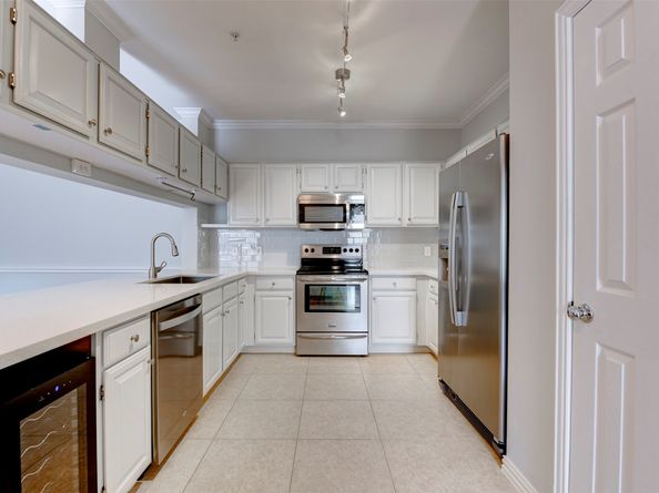 2111 Welch Street A107, Houston TX 77019