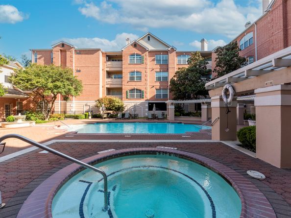 2111 Welch Street A107, Houston TX 77019