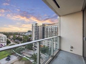 2047 Westcreek Lane 1005, Houston TX 77027
