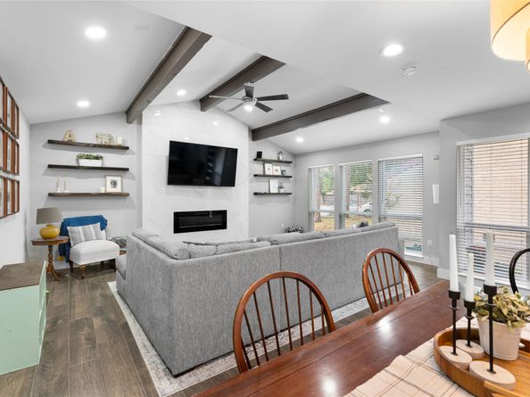 11207 Wood Lodge Drive, Houston TX 77077