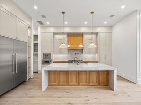 1032 W 41st Street, Houston TX 77018