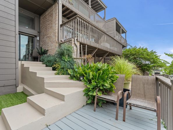 2816 Lighthouse Drive, Houston TX 77058