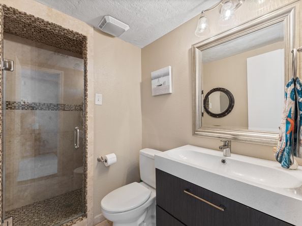 2816 Lighthouse Drive, Houston TX 77058