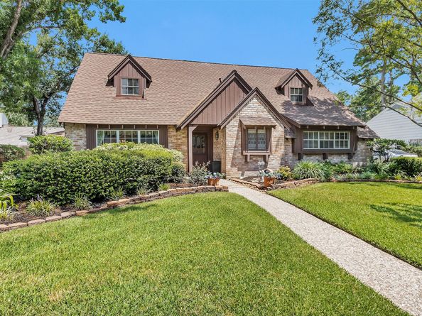5934 Foresthaven Drive, Houston TX 77066