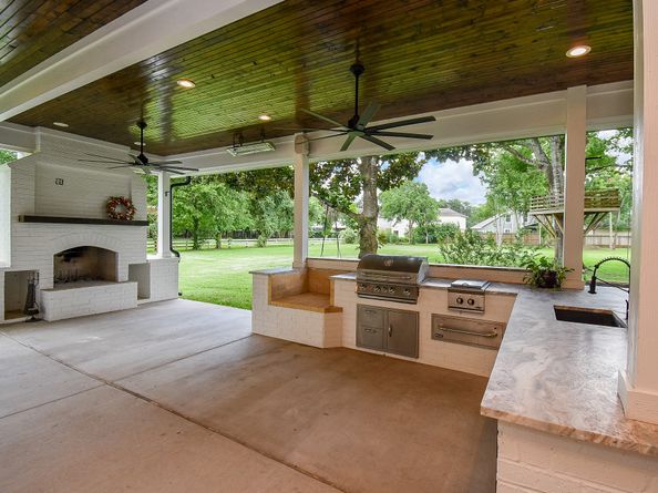 1211 Plantation Meadows Drive, Richmond TX 77406