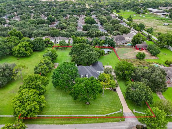 1211 Plantation Meadows Drive, Richmond TX 77406