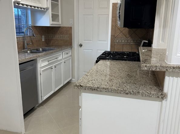 1307 Rim Rock Drive, Houston TX 77088