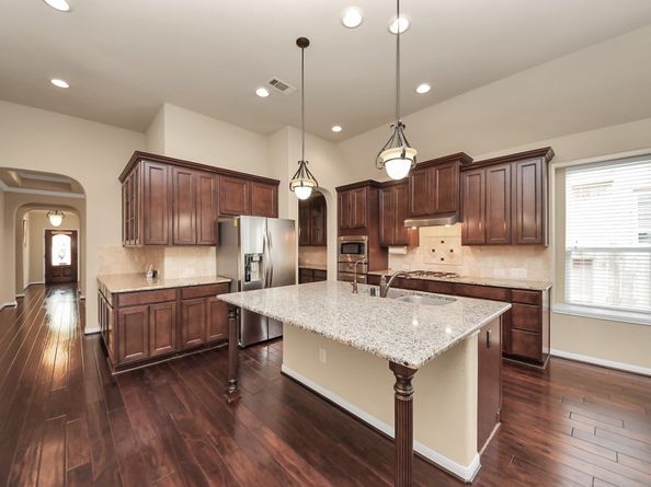 1118 Weldon Park Drive, Sugar Land TX 77479
