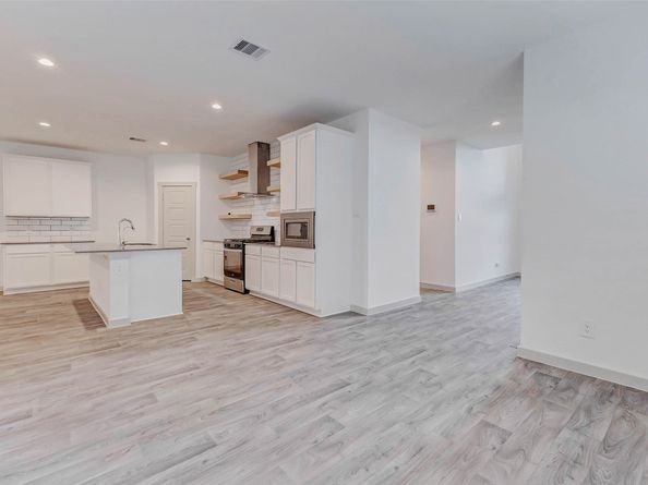 3026 Stock Orchard Lane, Houston TX 77047