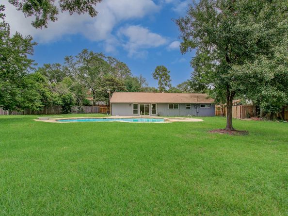 10415 Westray Street, Houston TX 77043