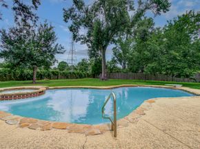 10415 Westray Street, Houston TX 77043