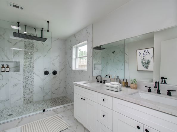 10415 Westray Street, Houston TX 77043