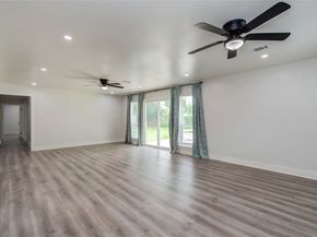 10415 Westray Street, Houston TX 77043