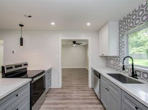 10415 Westray Street, Houston TX 77043