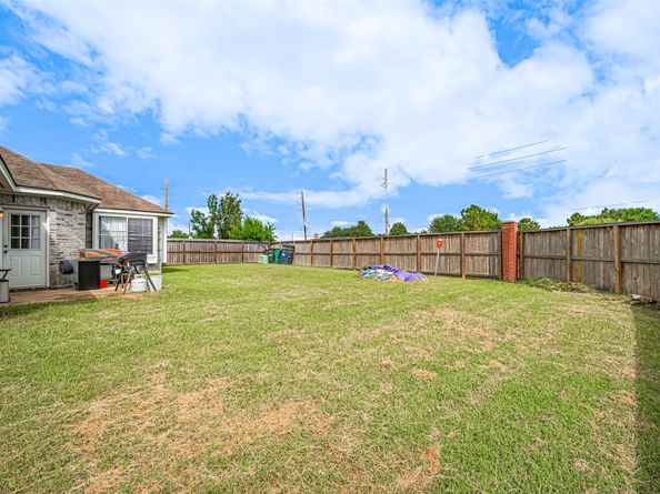 651 S Marathon Way, Stafford TX 77477