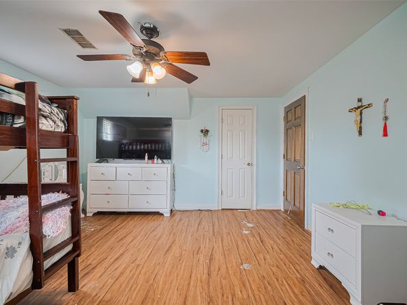 13351 Oak Leaf Lane, Houston TX 77015
