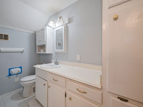 13351 Oak Leaf Lane, Houston TX 77015
