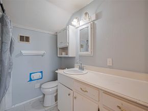 13351 Oak Leaf Lane, Houston TX 77015