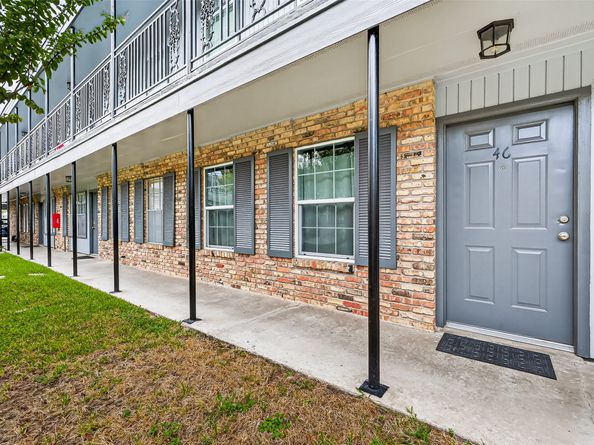 3131 Southwest Freeway 46, Houston TX 77098