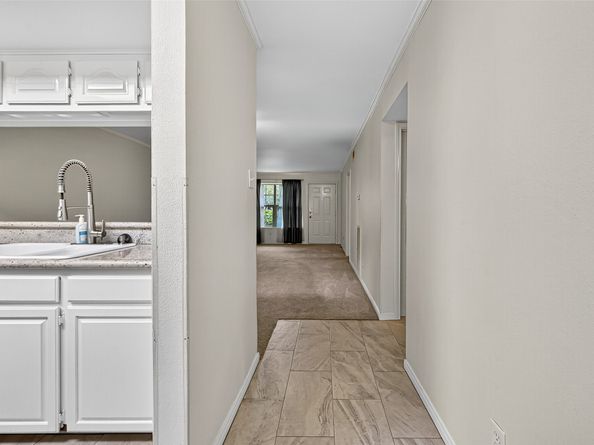 3131 Southwest Freeway 46, Houston TX 77098