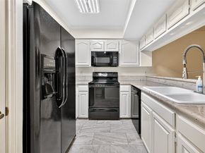 3131 Southwest Freeway 46, Houston TX 77098