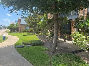 3131 Southwest Freeway 46, Houston TX 77098