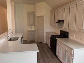 3906 Shadow Cove Drive, Houston TX 77082