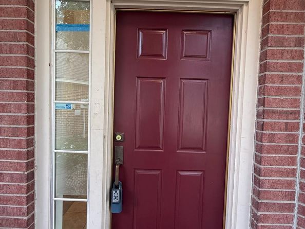 3906 Shadow Cove Drive, Houston TX 77082