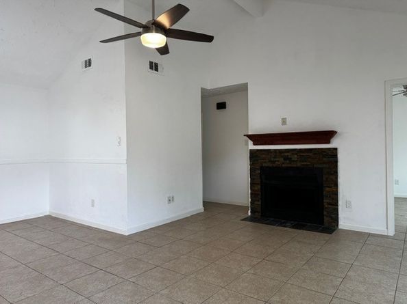 16310 Meadowbrook Farm Road, Houston TX 77082