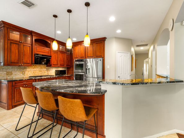 1 Mirror Ridge Court, The Woodlands TX 77382