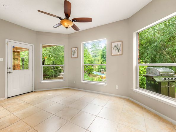 1 Mirror Ridge Court, The Woodlands TX 77382