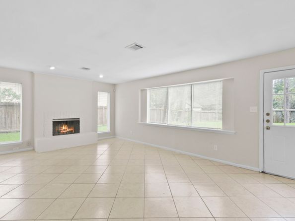 6227 Fawnwood Drive, Spring TX 77389