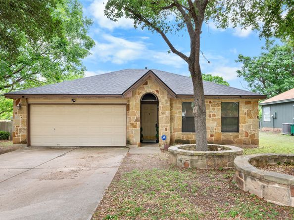 2403 Lendall Lane, Austin TX 78744