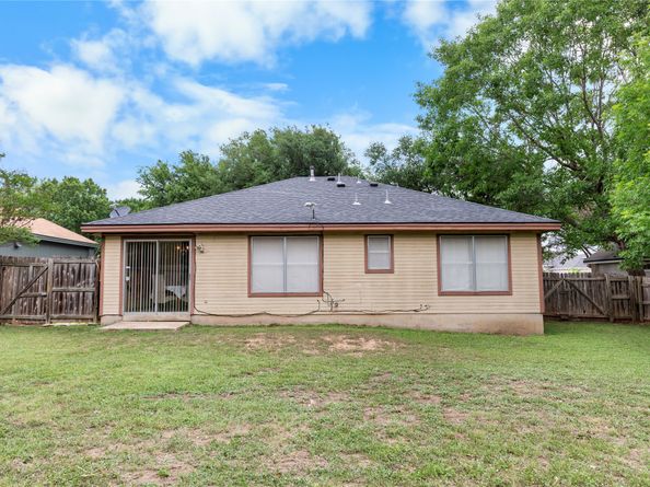 2403 Lendall Lane, Austin TX 78744