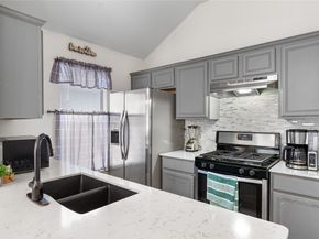 2403 Lendall Lane, Austin TX 78744