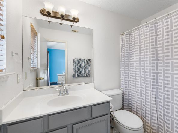2403 Lendall Lane, Austin TX 78744