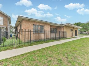 7846 Dayton Street, Houston TX 77012
