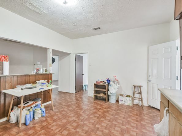7846 Dayton Street, Houston TX 77012