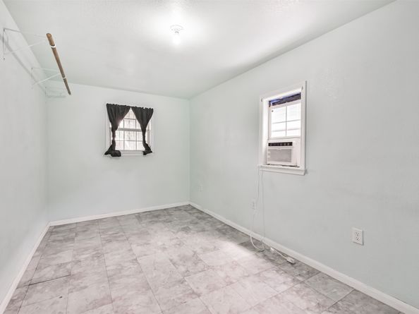 7846 Dayton Street, Houston TX 77012