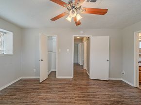 4422 Enchantedgate Drive, Spring TX 77373