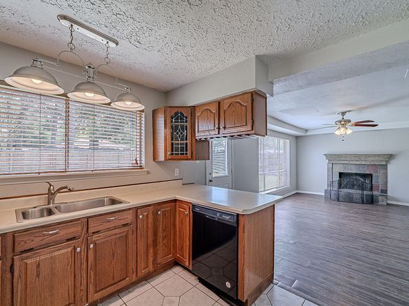 4422 Enchantedgate Drive, Spring TX 77373